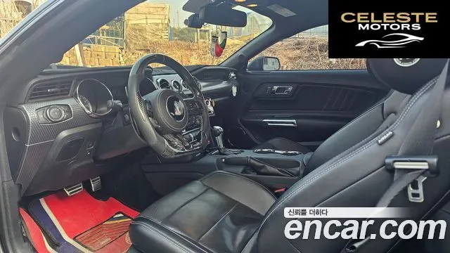 FORD Coupé 2016 — photo 9 sur 11