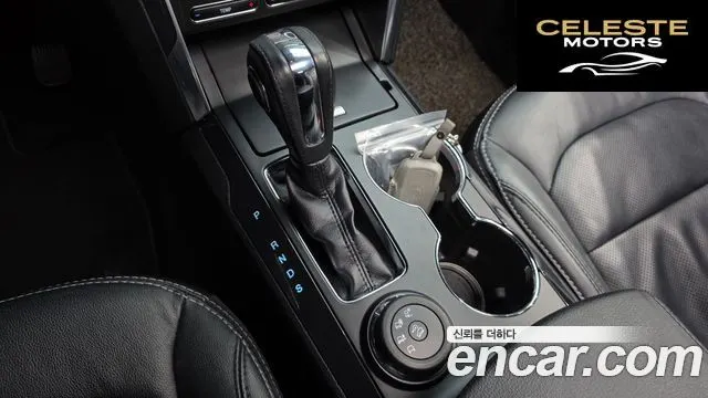 FORD 2.3 Limited 4WD 2018 — photo 9 sur 20