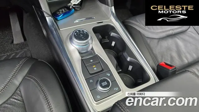 FORD 63.0 4WD 2023 — photo 9 sur 20