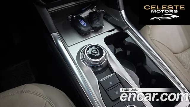 FORD 62.3 Limited 4WD 2022 — photo 9 sur 20