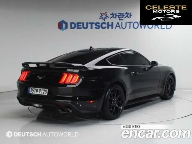 FORD Coupé 2022 — photo 2 sur 25