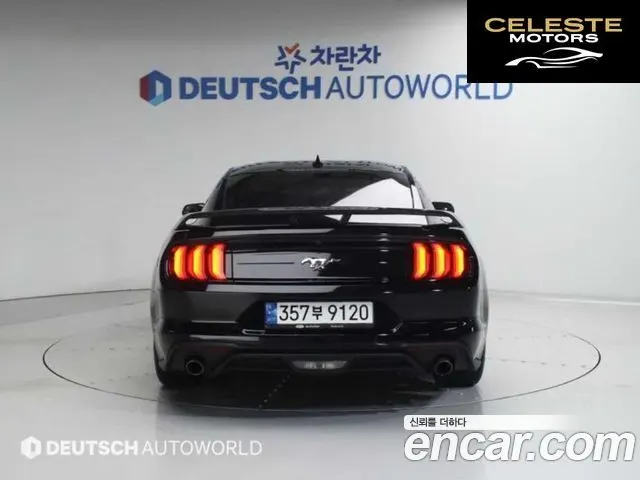 FORD Coupé 2022 — photo 4 sur 25