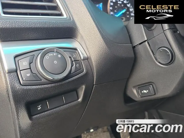 FORD 2.3 Limited 4WD 2017 — photo 11 sur 26