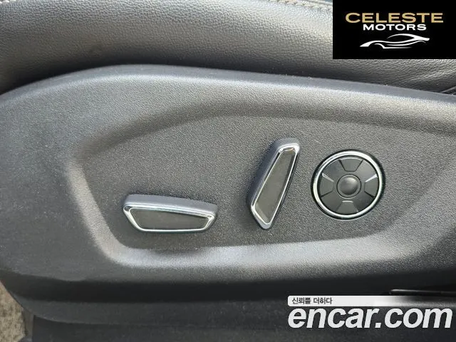 FORD 2.3 Limited 4WD 2017 — photo 12 sur 26