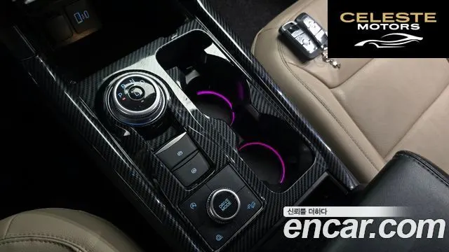 FORD 62.3 Limited 4WD 2021 — photo 8 sur 20
