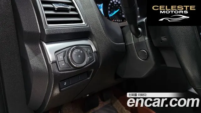 FORD 2.3 Limited 4WD 2019 — photo 18 sur 26
