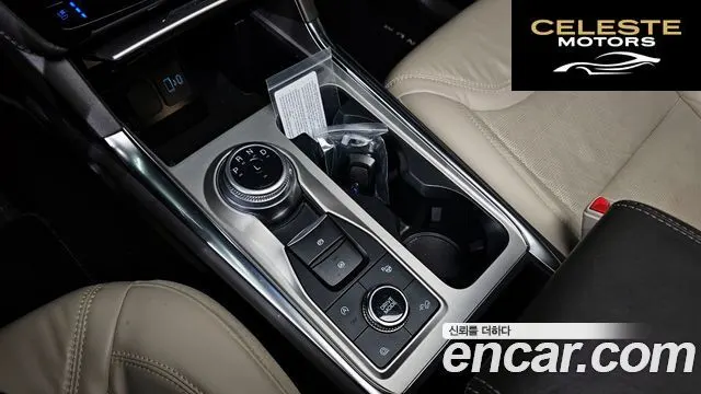 FORD 63.0 4WD 2022 — photo 9 sur 20
