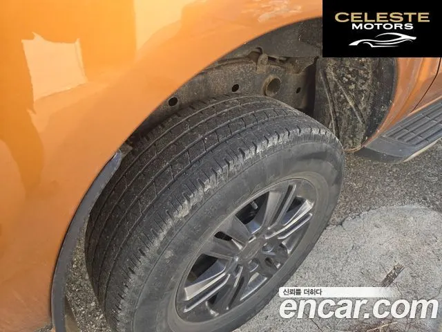 FORD 32.0 2022 — photo 2 sur 6