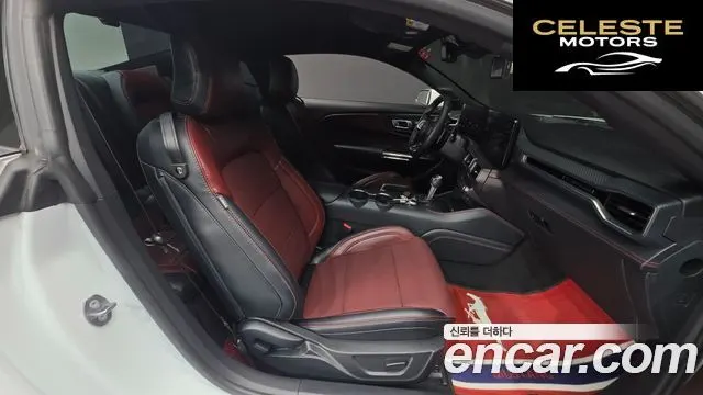 FORD 72.3 Premium Coupé 2024 — photo 10 sur 26