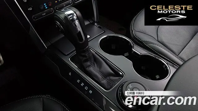 FORD 2.3 Limited 4WD 2018 — photo 12 sur 26