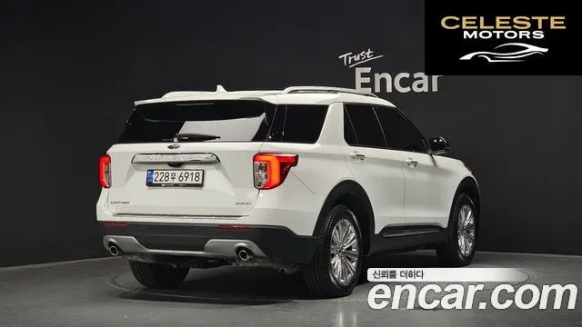 FORD 62.3 Limited 4WD 2022 — photo 2 sur 20