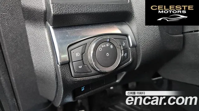 FORD 2.3 Limited 4WD 2018 — photo 19 sur 20