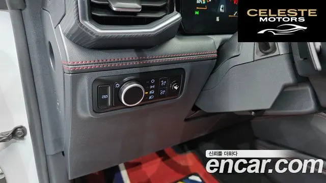 FORD 72.3 Premium Coupé 2024 — photo 13 sur 26