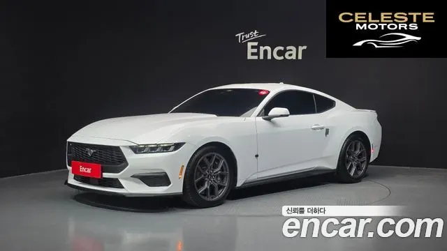 FORD 72.3 Premium Coupé 2024 — photo 21 sur 26