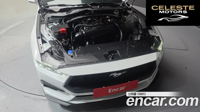 FORD 72.3 Premium Coupé 2024 — photo 6 sur 26