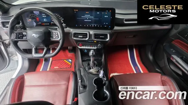FORD 72.3 Premium Coupé 2024 — photo 7 sur 26
