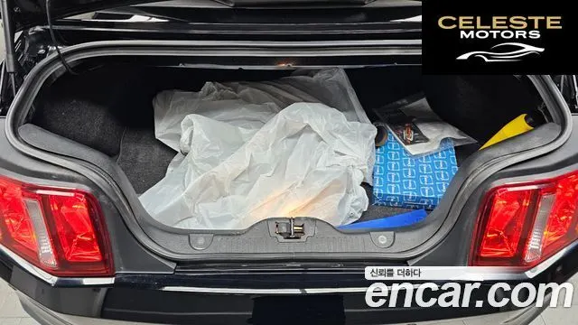 FORD Cabriolet 2011 — photo 20 sur 20