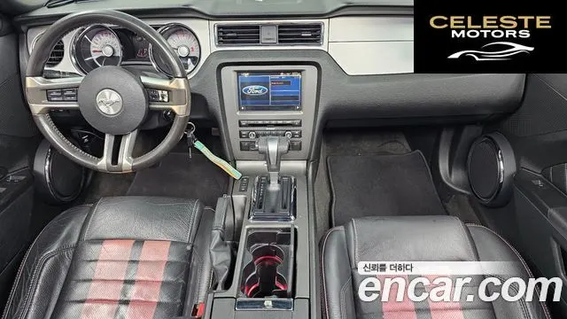FORD Cabriolet 2011 — photo 7 sur 20