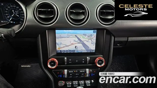 FORD Coupé 2021 — photo 14 sur 20