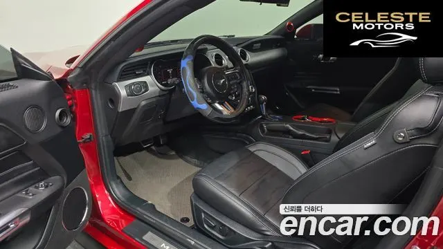 FORD Coupé 2023 — photo 10 sur 26