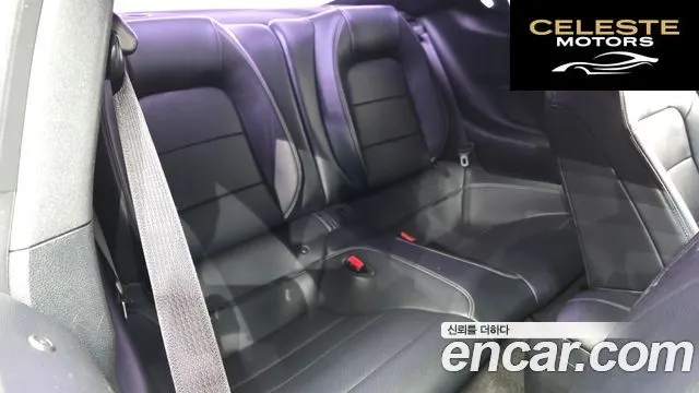 FORD Coupé 2015 — photo 12 sur 20
