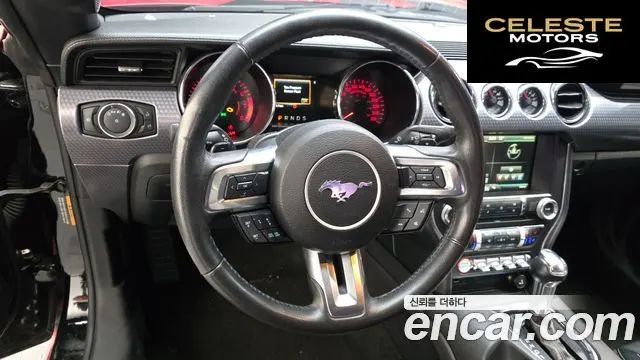 FORD Coupé 2015 — photo 13 sur 20