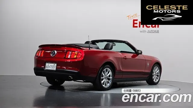 FORD Cabriolet 2010 — photo 2 sur 20