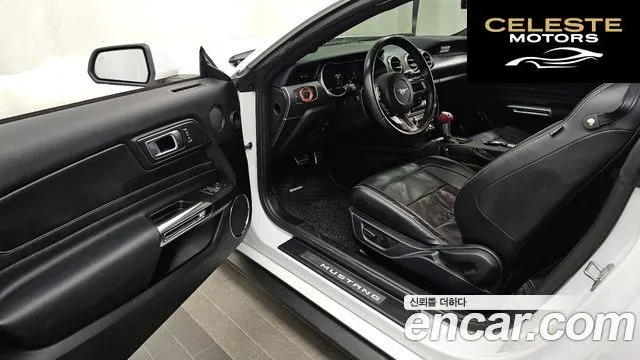 FORD Coupé 2021 — photo 10 sur 20