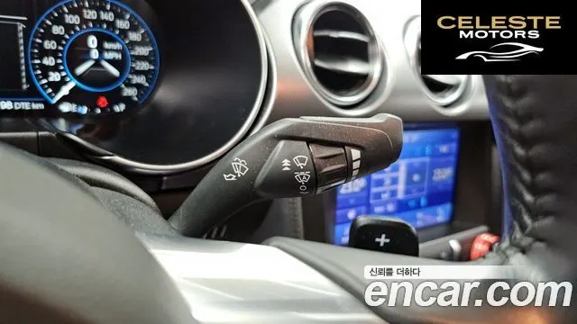 FORD Coupé 2021 — photo 19 sur 20