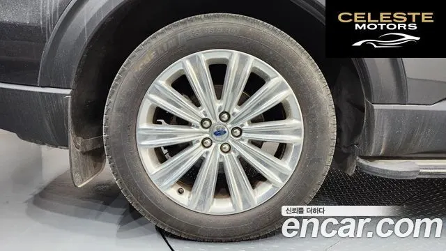 FORD 62.3 Limited 4WD 2020 — photo 5 sur 20