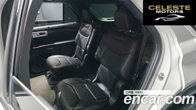 FORD 63.0 4WD 2022 — photo 16 sur 33