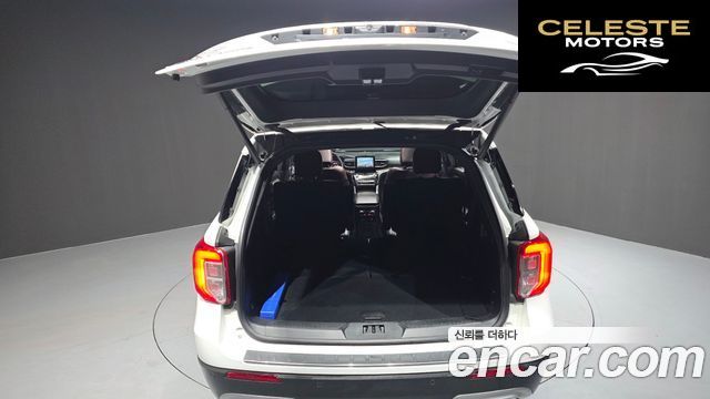 FORD 63.0 4WD 2022 — photo 26 sur 33
