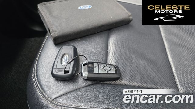 FORD 62.3 Limited 4WD 2020 — photo 28 sur 32