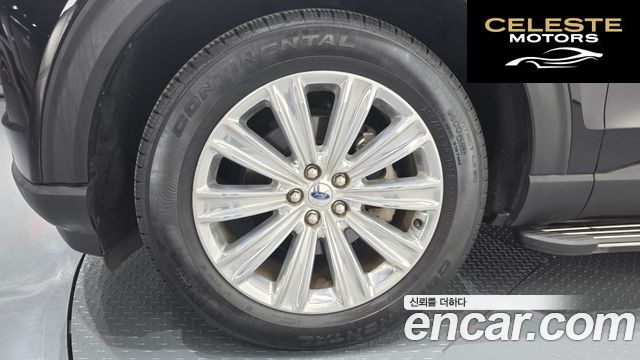 FORD 62.3 Limited 4WD 2020 — photo 4 sur 32