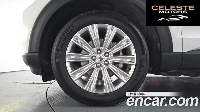 FORD 62.3 Limited 4WD 2022 — photo 4 sur 20