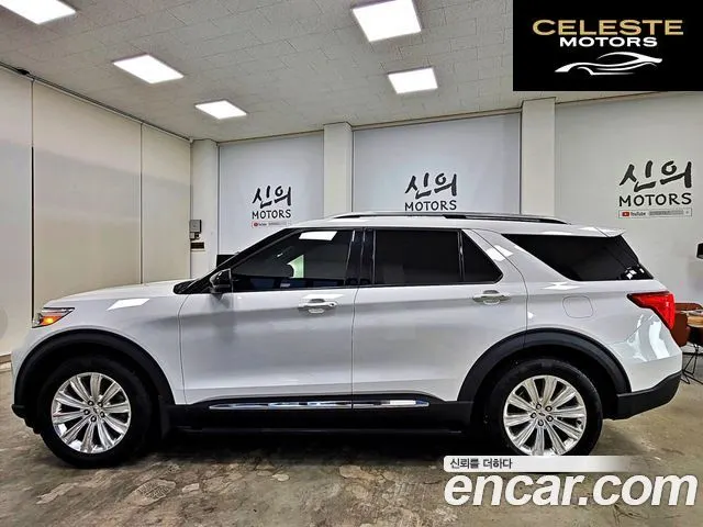 FORD 62.3 Limited 4WD 2021 — photo 4 sur 26