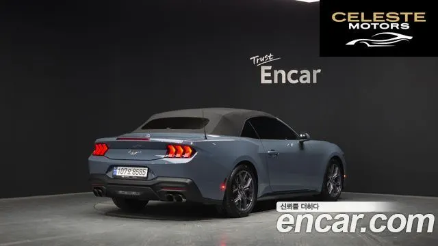 FORD 72.3 Premium Cabriolet 2024 — photo 2 sur 20