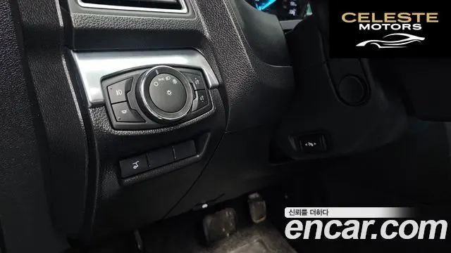 FORD 2.3 Limited 4WD 2017 — photo 17 sur 20