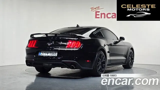 FORD Coupé 2020 — photo 2 sur 20