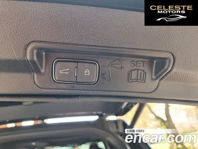 FORD 63.0 4WD 2021 — photo 16 sur 26