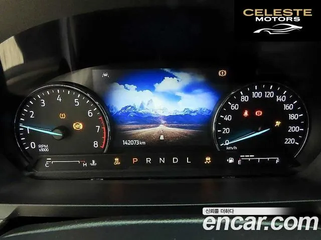 FORD 62.3 Limited 4WD 2021 — photo 9 sur 26