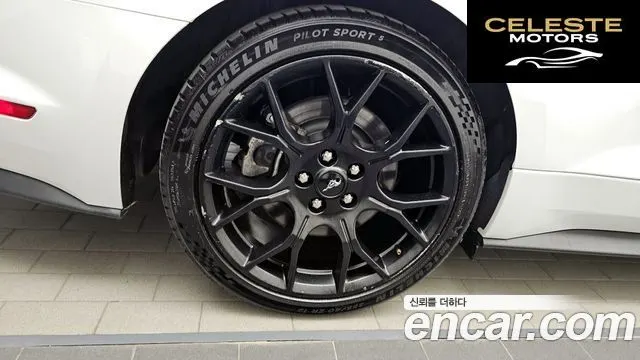 FORD Cabriolet 2022 — photo 5 sur 20
