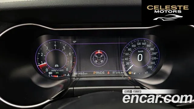 FORD Cabriolet 2022 — photo 8 sur 20