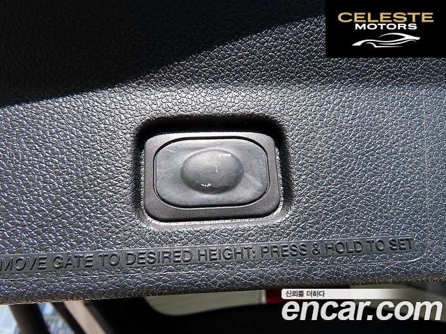 FORD 2.3 Limited 4WD 2018 — photo 17 sur 26