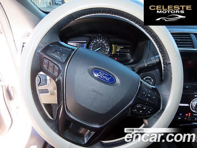 FORD 2.3 Limited 4WD 2018 — photo 8 sur 26
