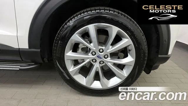 FORD 63.0 4WD 2021 — photo 7 sur 33