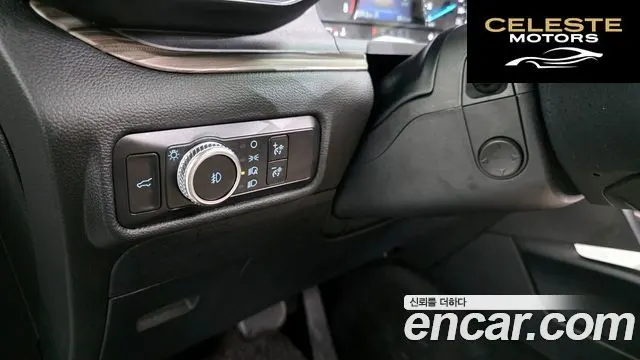 FORD 62.3 Limited 4WD 2021 — photo 20 sur 31