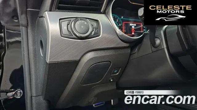 FORD Cabriolet 2022 — photo 14 sur 20