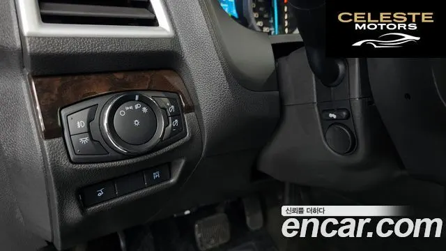 FORD 3.5 Limited 4WD 2014 — photo 17 sur 20