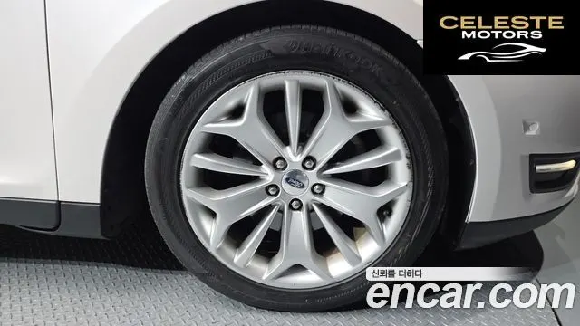 FORD 2.0 Limited 2015 — photo 7 sur 33